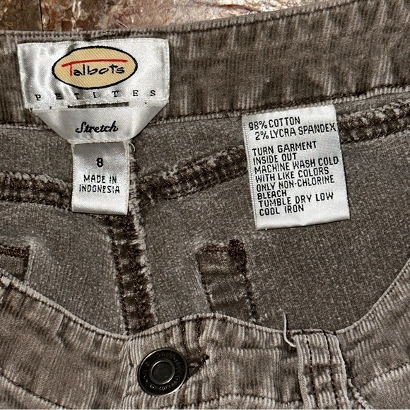 Talbots Women’s Straight Leg Corduroy Stretch Jeans Tan Size 8 Boot Cut Chino - Picture 3 of 9